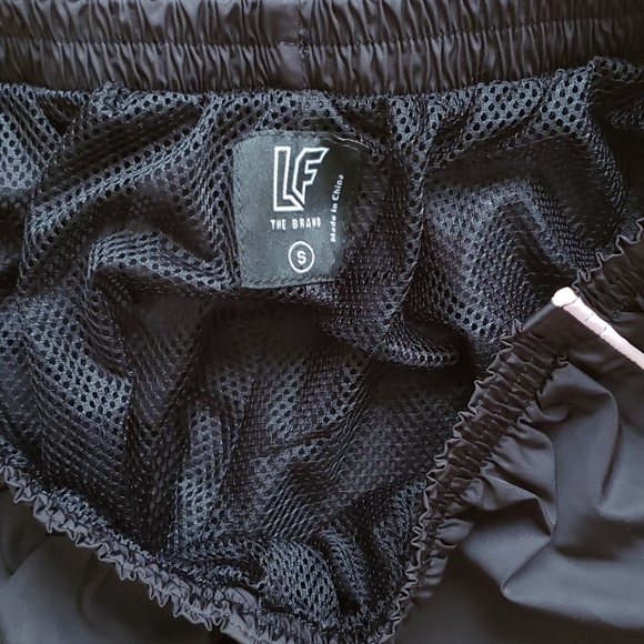 LF shorts - Picture 3 of 6